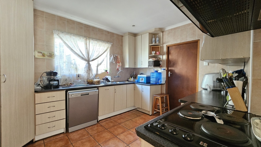 3 Bedroom Property for Sale in Vaalpark Free State